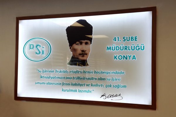 Pleksi Atatürk panosu-3